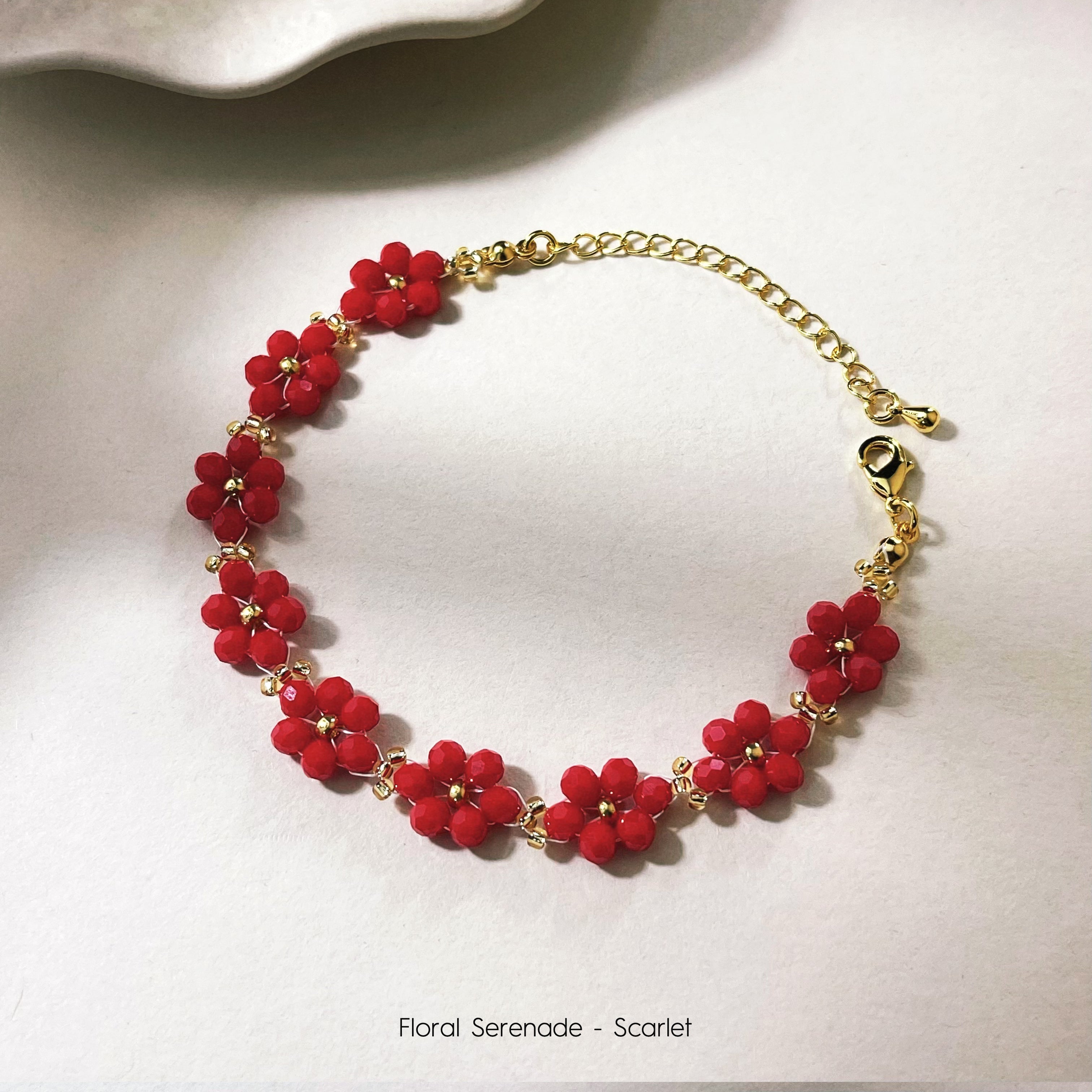 Floral Serenade Bracelet Beading Kit (Scarlet)